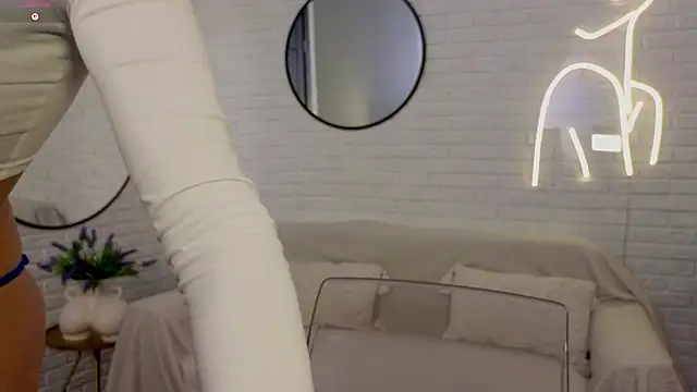 Wendy_D0ll's cam snapshot