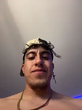 strongboy_ live sex cam