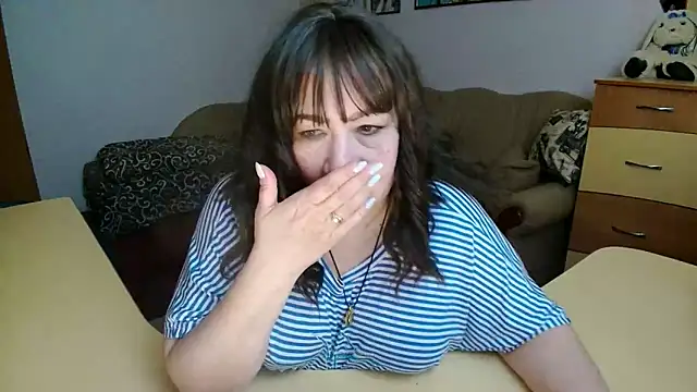 Lucretia_Goldi_'s cam snapshot