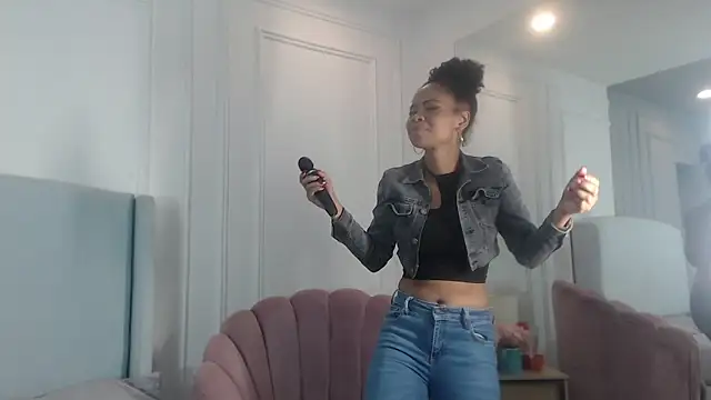 ChantalGarner's cam snapshot