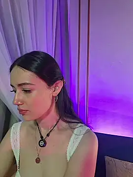 Kate_Amaretto_'s cam snapshot