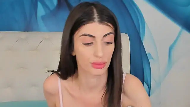 SkinnyDolly's cam snapshot