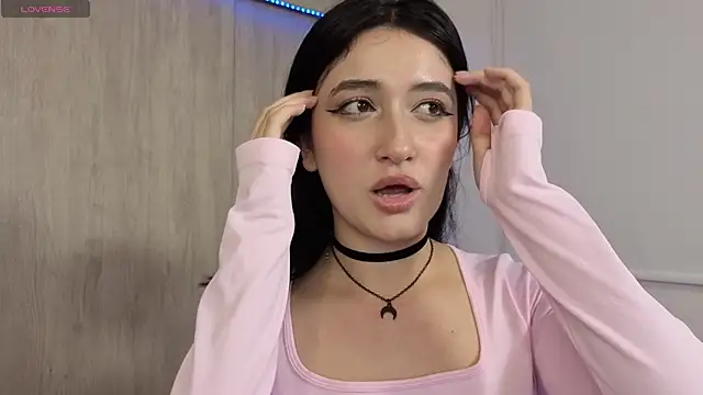 AlessandraLB's cam snapshot