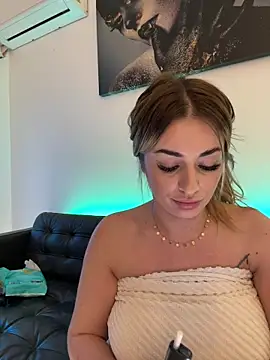 IsabellaEtthan live sex cam