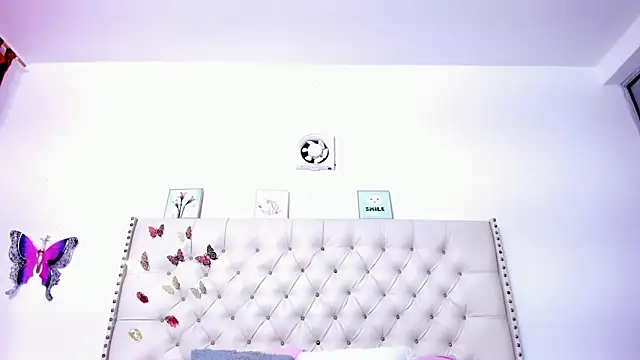 celena_wonder's cam snapshot