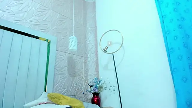 Kimber_Sky's cam snapshot