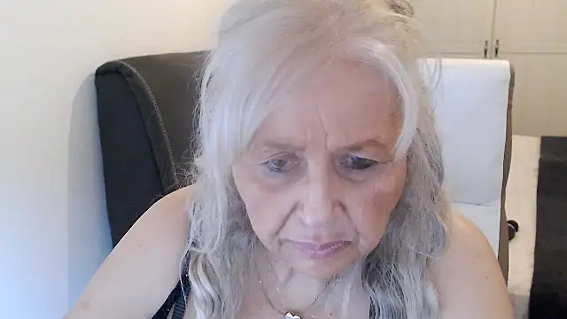 SusiLifeXXX's cam snapshot