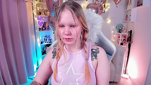 AnnieVibe's cam snapshot