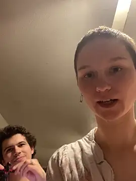 SugarNCinnamon's cam snapshot