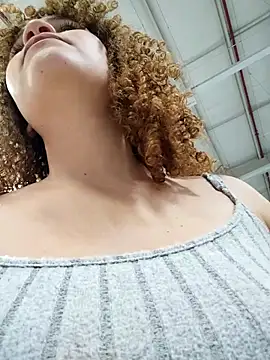 SirenRouge_69's cam snapshot