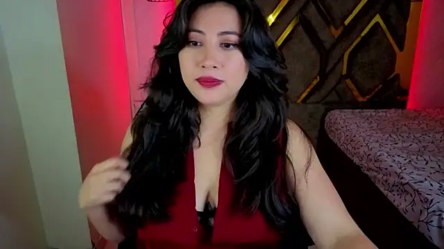 Luvienne's cam snapshot