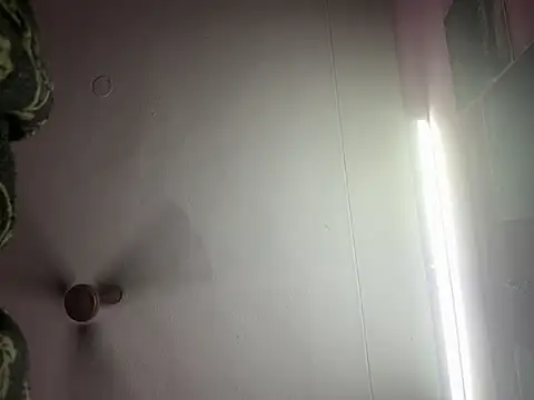 zeus_3241 live sex cam