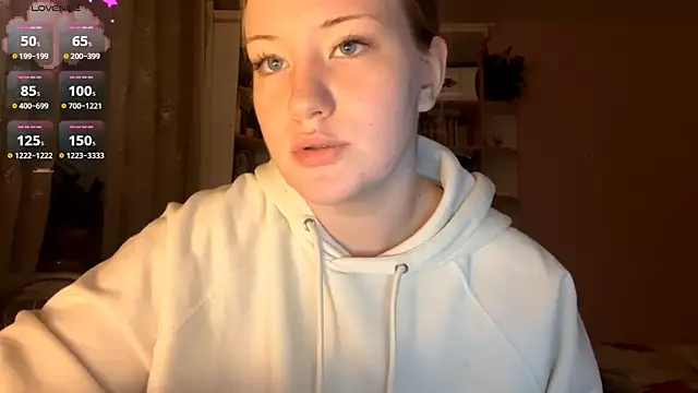 PandaFluff live sex cam