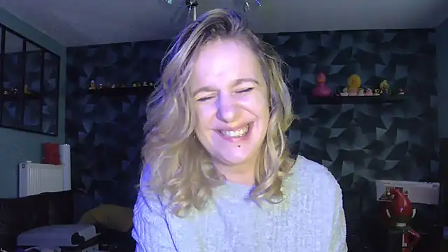 Delichieuse5 live sex cam