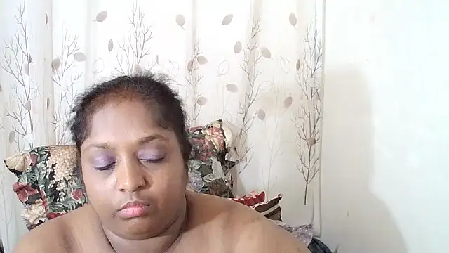 Indiantasha live sex cam