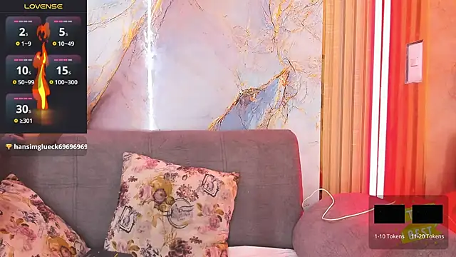 Charlotte_pm live sex cam