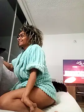 BiiancaEstradaa live sex cam