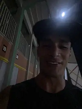 Maicol_xxxx live sex cam