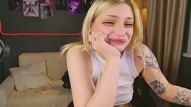 AvaSun's cam snapshot