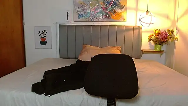 Scarlett_Lucia's cam snapshot