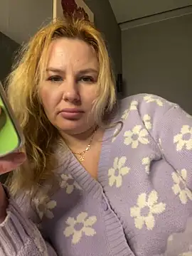 Passion-Blondy's cam snapshot