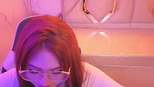 adisson_tp's cam snapshot