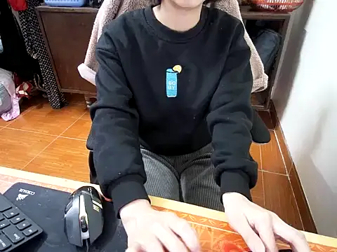 ---Lusi03---'s cam snapshot