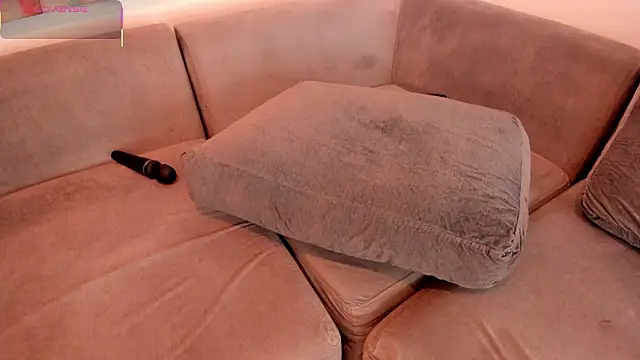 ailann_'s cam snapshot