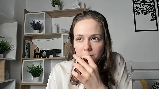 MalvinaTrafford's cam snapshot