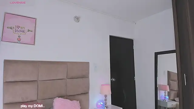 ashleycurvyy's cam snapshot