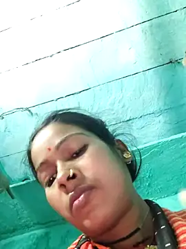 Co_punam live sex cam