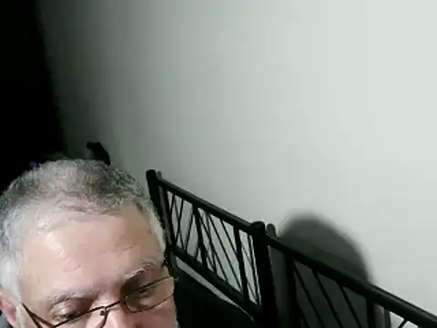 100Tauros live sex cam