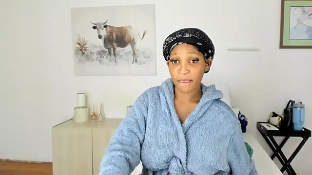 ConnieSmall24's cam snapshot