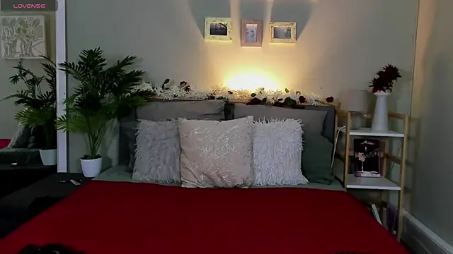 HotStellaaa's cam snapshot