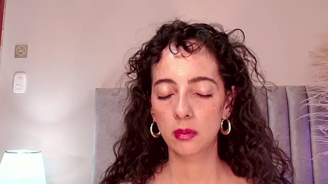 AmaraYasbel's cam snapshot