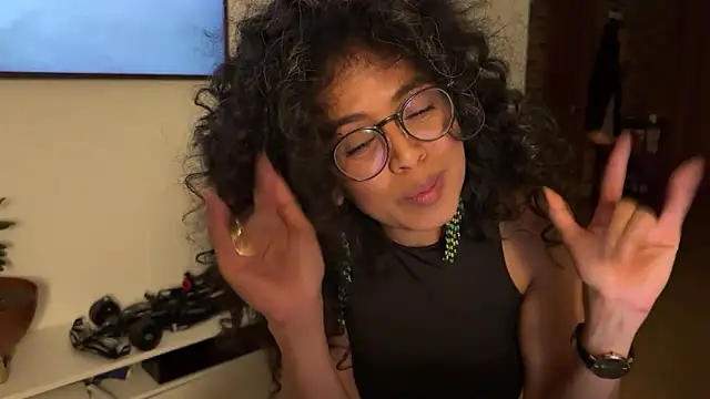 illaroom live sex cam