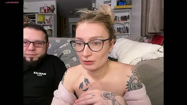 harleyblair's cam snapshot