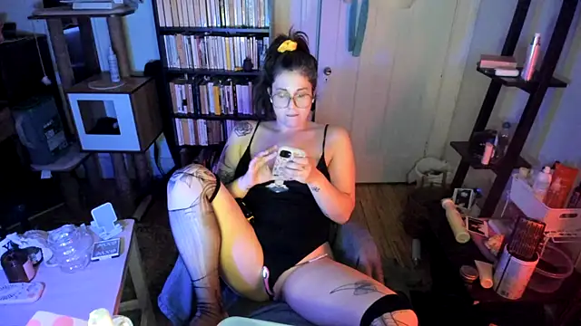 Rosiee69_ live sex cam