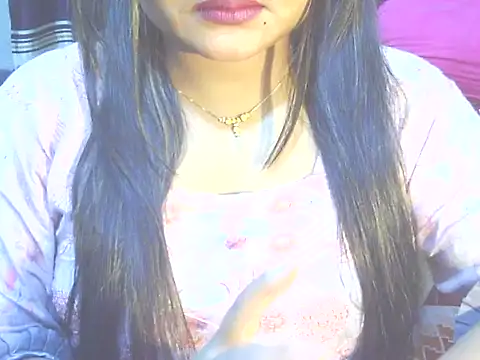 Nusrat_Faria's cam snapshot