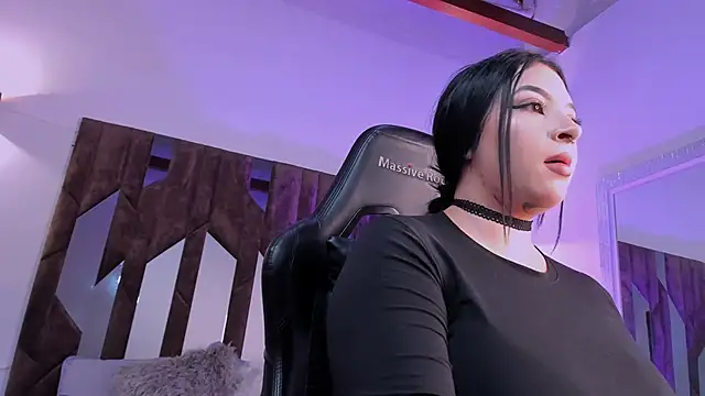 Mila_laurent1's cam snapshot