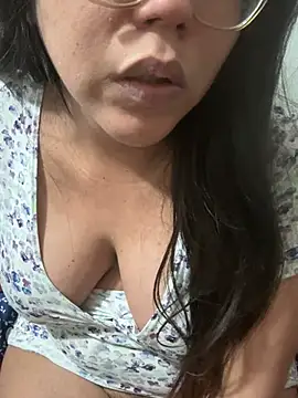 karysweetbeaury's cam snapshot