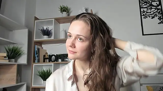 MalvinaTrafford's cam snapshot