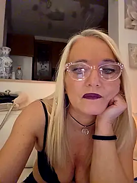 kikkastar live sex cam