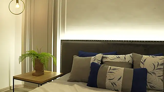 IrisBaker live sex cam