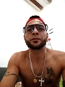 yoahotpetrafiery live sex cam