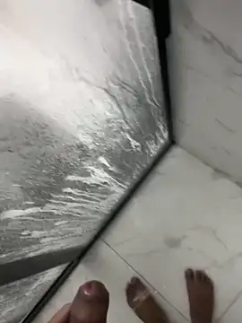 Tintola live sex cam