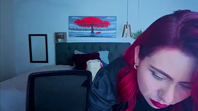 Dulce_charlottee live sex cam