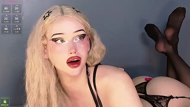 RoxyKyper live sex cam