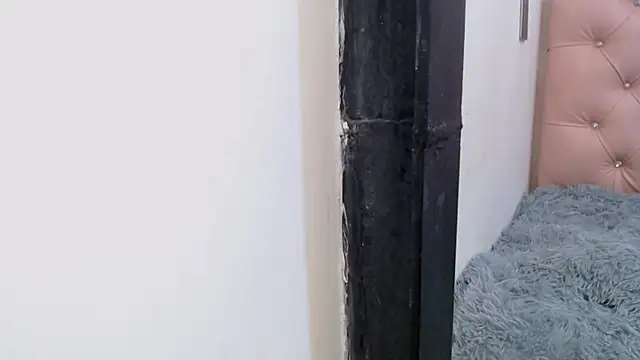 vony_f00x live sex cam