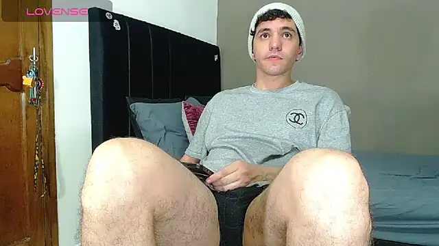 Matteo12_ live sex cam